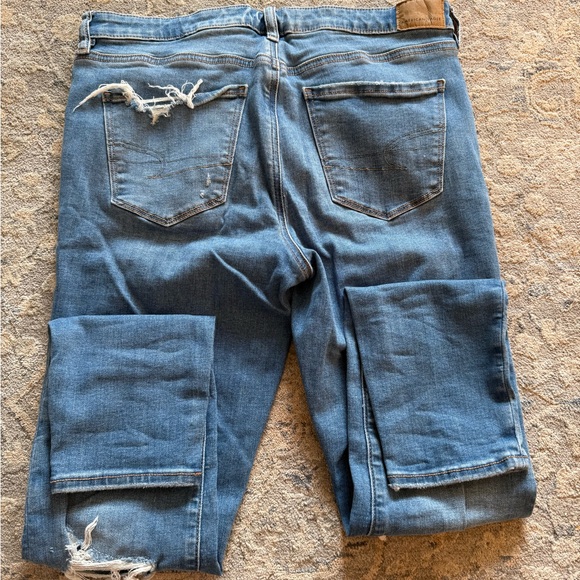 Distressed Blue Jeans - Picture 3 of 4